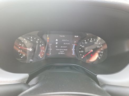 Used 2025 Jeep Compass Limited AWD/4WD image 2
