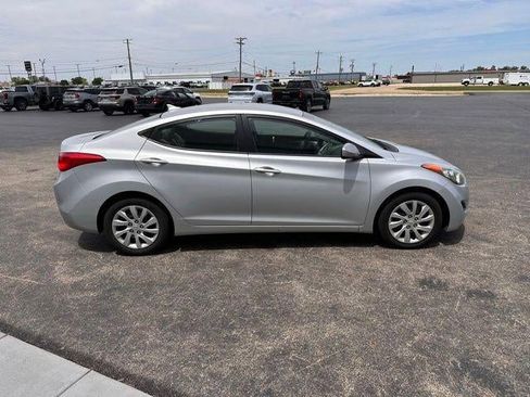 Used 2011 Hyundai Elantra GLS FWD image 5
