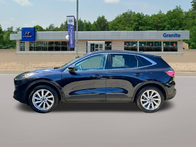 Used 2021 Ford Escape Titanium w/ Titanium Elite Package AWD/4WD image 10