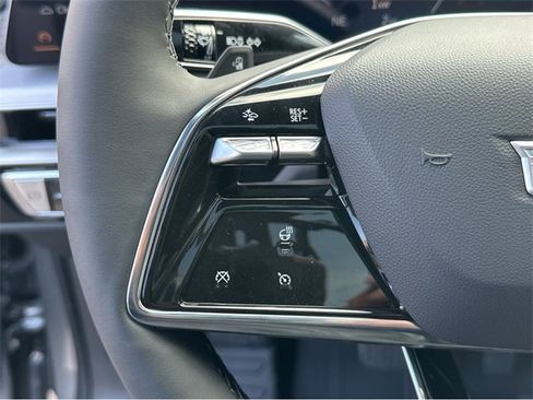 New 2025 Cadillac Lyriq Sport image 20