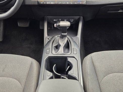 Used 2025 Kia K4 LXS image 17
