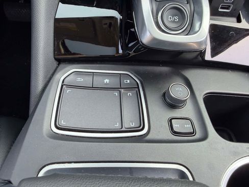 Used 2023 Acura MDX SH-AWD image 29