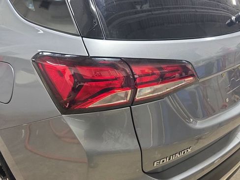 Used 2024 Chevrolet Equinox LT AWD/4WD image 37