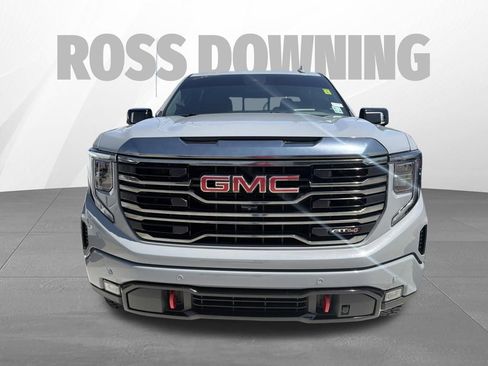 Used 2024 GMC Sierra 1500 AT4 w/ Technology Package AWD/4WD image 2