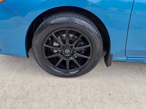 Used 2018 Subaru Impreza 2.0i AWD/4WD image 16