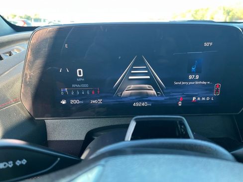 Used 2024 Chevrolet Traverse RS image 15