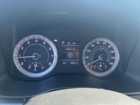 Used 2020 Hyundai Venue SEL w/ Convenience + Premium Package image 11