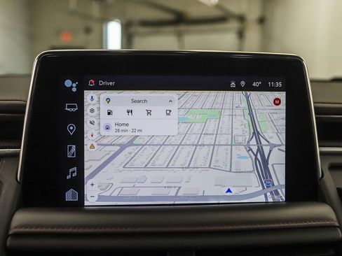 Used 2022 Chevrolet Tahoe RST w/ Sport Performance Package image 16