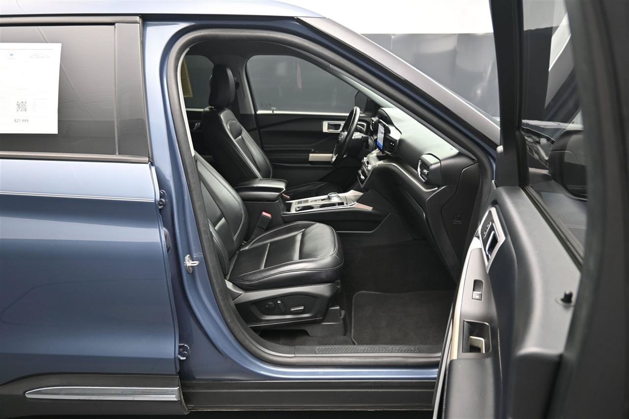 Used 2021 Ford Explorer XLT w/ Equipment Group 202A RWD image 9