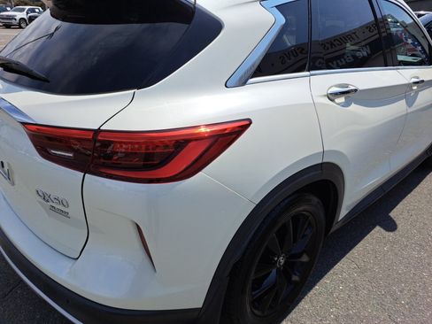 Used 2019 INFINITI QX50 Essential w/ Proactive Package AWD/4WD image 23