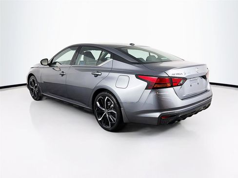 Used 2024 Nissan Altima 2.5 SR image 5