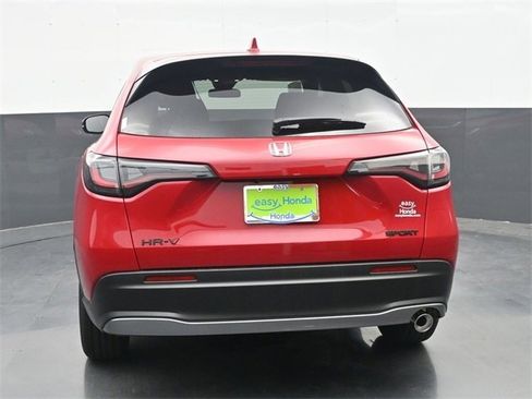 Certified 2026 Honda HR-V Sport image 6