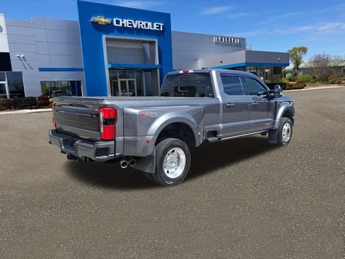Used 2026 Ford F450 Platinum w/ FX4 Off-Road Package AWD/4WD image 26