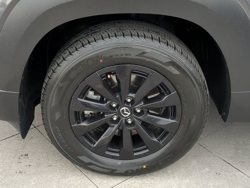 Used 2025 MAZDA CX-50 AWD 2.5 Hybrid w/ Premium Pkg image 13