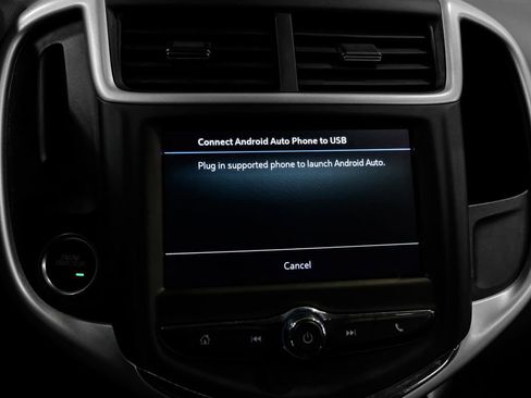 Used 2019 Chevrolet Sonic LT w/ Convenience Package image 27