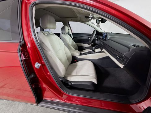 Used 2024 Honda Accord EX image 35