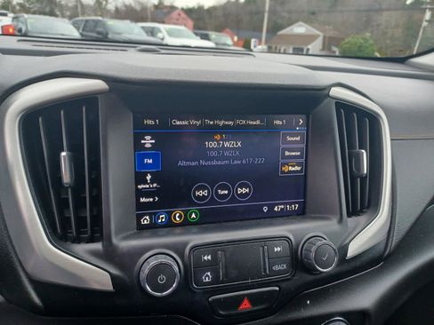 Used 2020 GMC Terrain SLT w/ Preferred Package image 11