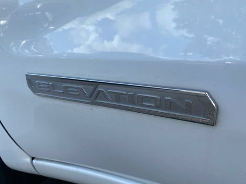 Used 2023 GMC Sierra 1500 Elevation RWD image 28