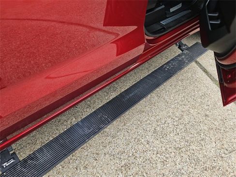 Certified 2021 Chevrolet Silverado 1500 RST w/ Convenience Package II image 10