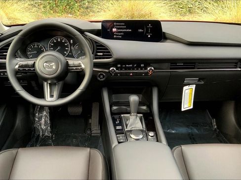 Used 2025 MAZDA MAZDA3 2.5 Turbo Sedan w/Premium Plus image 15