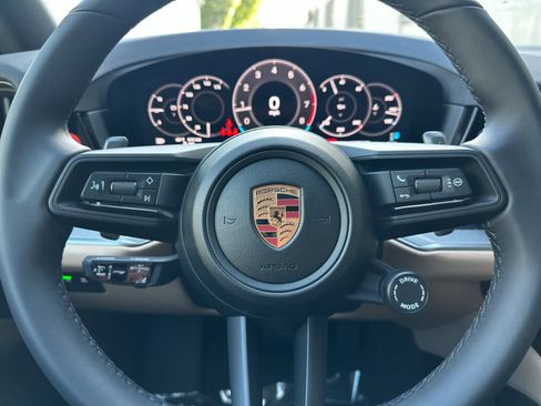 New 2026 Porsche Cayenne image 27