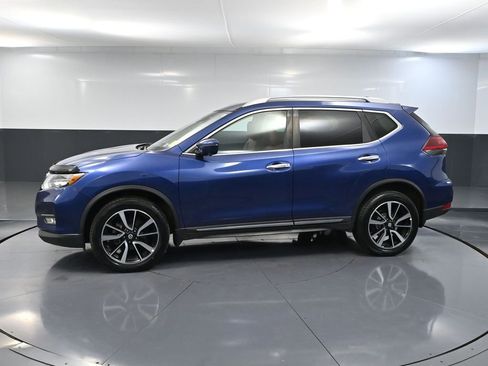 Used 2018 Nissan Rogue AWD image 9