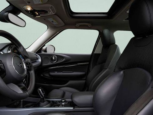 Used 2024 MINI Cooper Clubman S w/ Signature Upholstery Package image 7