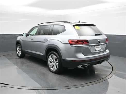 Used 2022 Volkswagen Atlas SE image 5