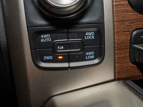 Used 2016 RAM 1500 Laramie w/ Convenience Group image 19