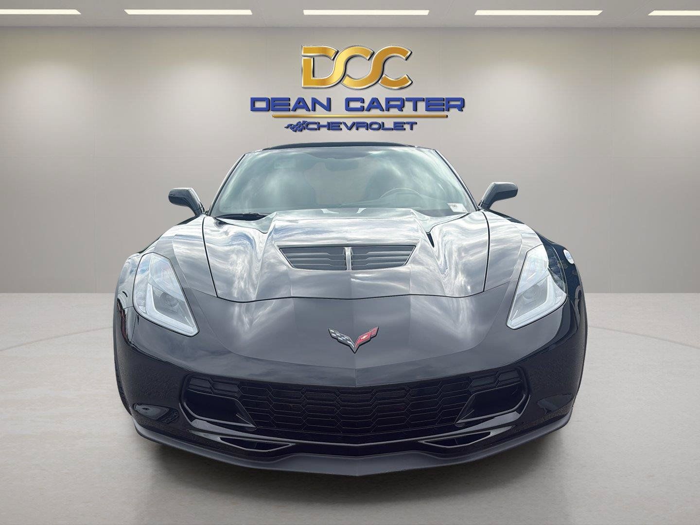 Used 2015 Chevrolet Corvette Z06 w/ 3LZ Preferred Equipment Group RWD image 8