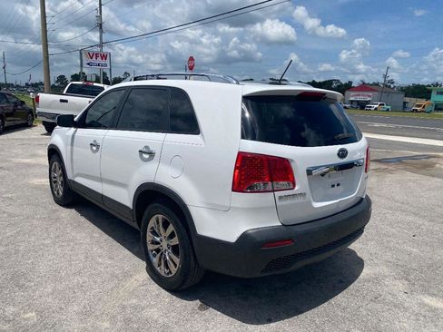 Used 2011 Kia Sorento EX w/ Premium Pkg FWD image 10