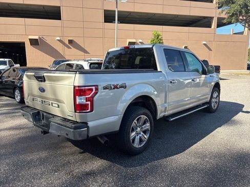Used 2018 Ford F150 XLT w/ Equipment Group 302A Luxury image 4