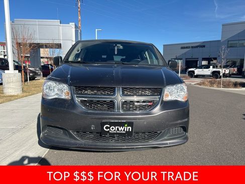 Used 2016 Dodge Grand Caravan SE w/ SE Plus Package image 2