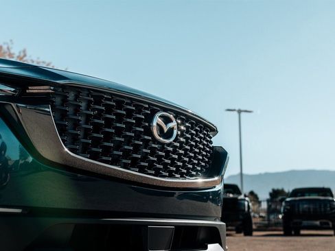 Used 2024 MAZDA CX-50 AWD 2.5 S w/ Premium Plus Pkg image 10