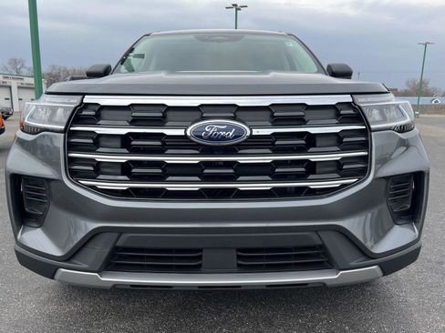 New 2026 Ford Explorer Active AWD/4WD image 12