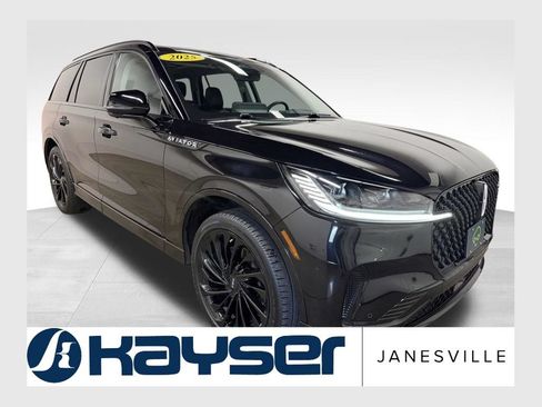 Used 2025 Lincoln Aviator Reserve w/ Jet Appearance Package AWD/4WD image 1