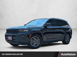 Used 2023 Jeep Grand Cherokee Trailhawk w/ Advanced Protech Group II AWD/4WD video 1