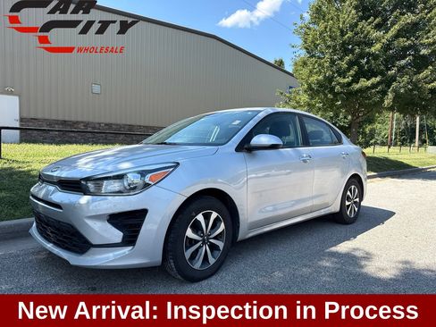 Used 2021 Kia Rio S w/ Technology Package FWD image 1