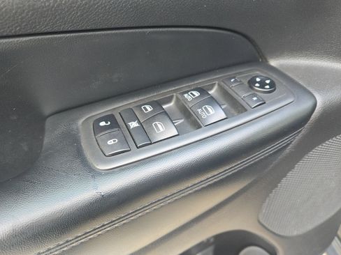 Used 2021 Jeep Grand Cherokee Limited RWD image 12