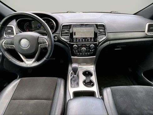 Certified 2022 Jeep Grand Cherokee Laredo X RWD image 15