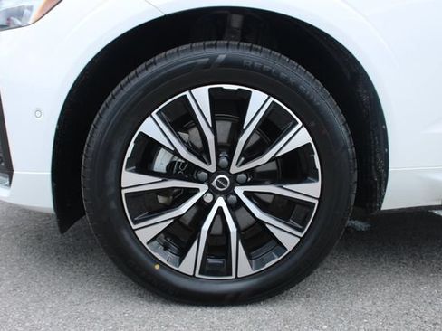 Used 2023 Volvo XC60 B5 Plus w/ Climate Package AWD/4WD image 35