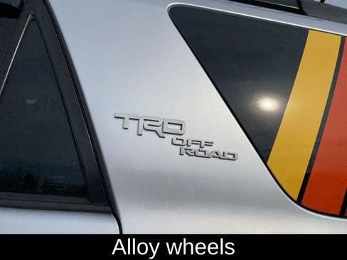 Used 2019 Toyota 4Runner TRD Off-Road Premium image 19