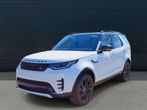 Used 2025 Land Rover Discovery Dynamic SE AWD/4WD image 1