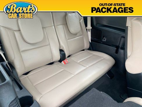 Used 2022 Ford Explorer XLT w/ Equipment Group 202A AWD/4WD image 10