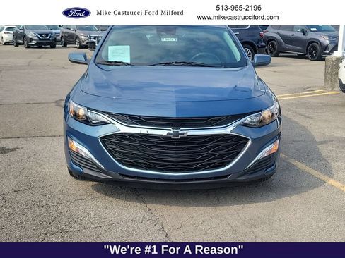 Used 2025 Chevrolet Malibu RS FWD image 8