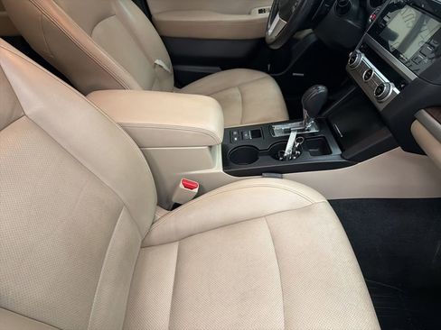 Used 2015 Subaru Outback 2.5i Limited AWD/4WD image 28
