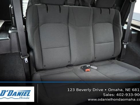 Used 2021 Jeep Wrangler Sport AWD/4WD image 42