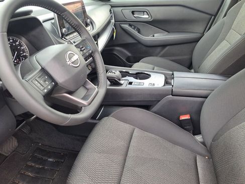 Used 2026 Nissan Rogue SV image 18