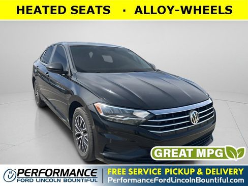 Used 2020 Volkswagen Jetta SE w/ SE Cold Weather Package FWD image 1