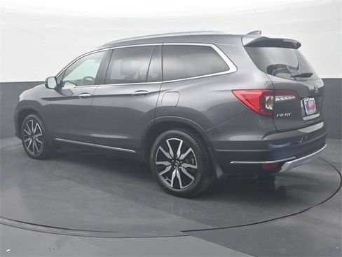 Certified 2021 Honda Pilot Touring image 5